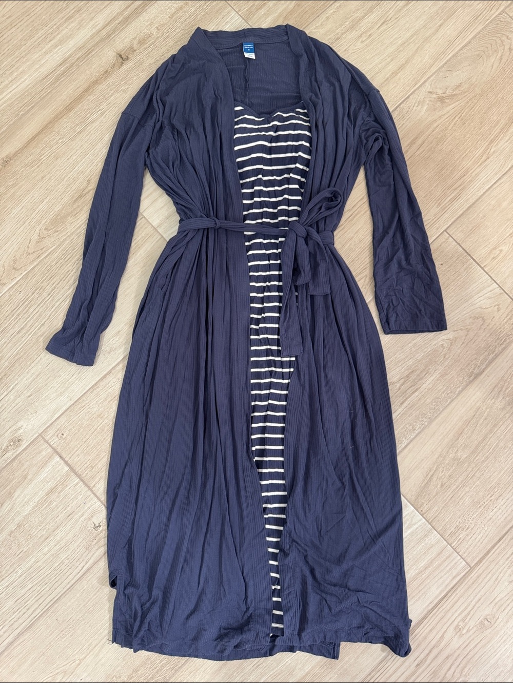 Old Navy Maternity/Nursing Striped Navy Dress with Robe